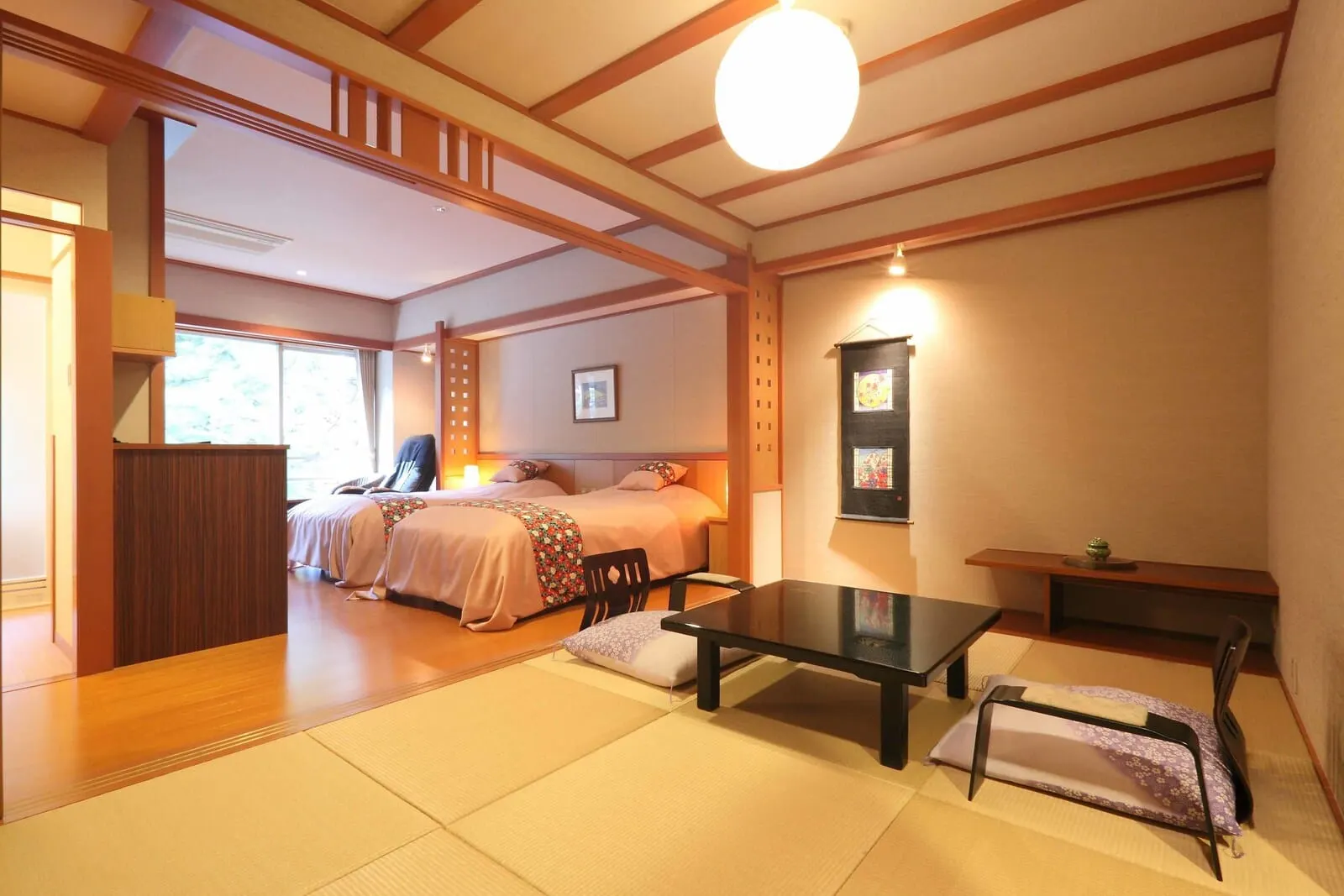 Kinugawa Onsen Hananoyado Matsuya: A Japanese-Western room