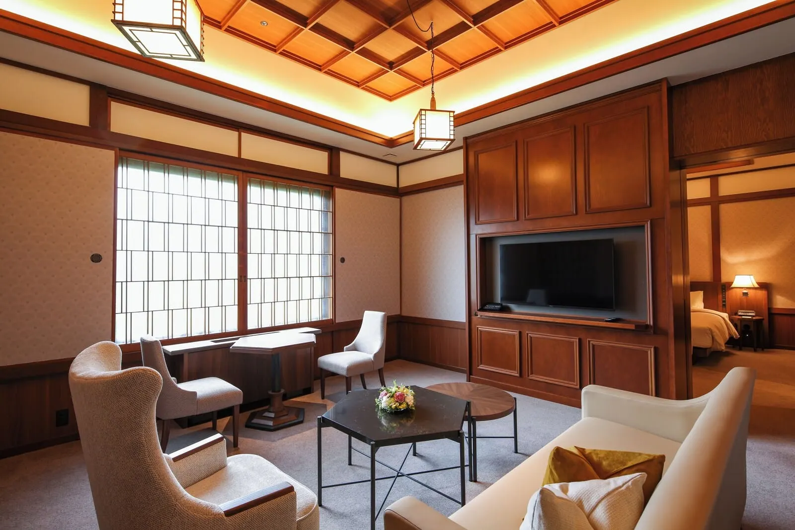 Nikko Kanaya Hotel: A suite with a coffered ceiling