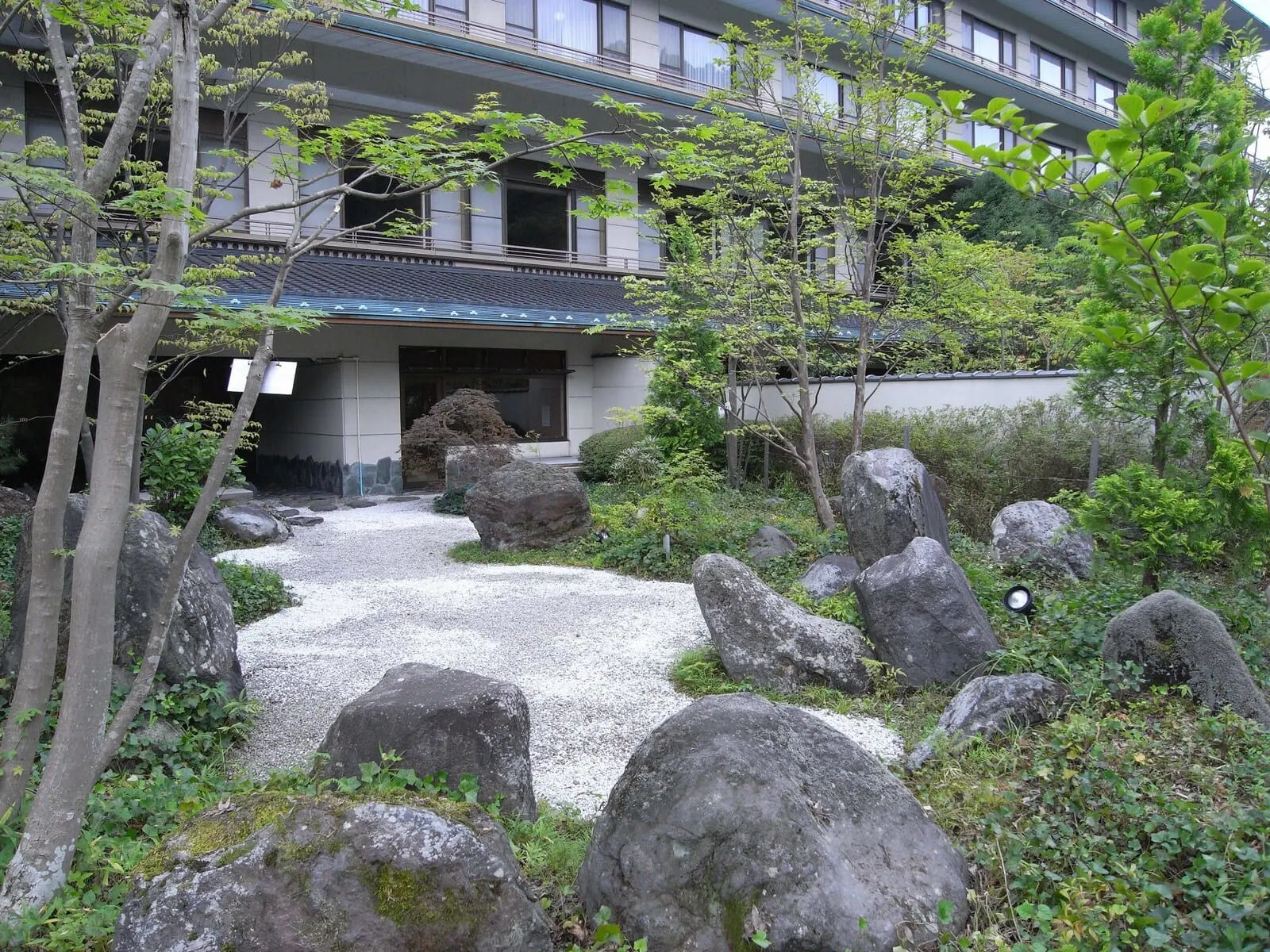 Nikko Senhime Monogatari: The rock garden