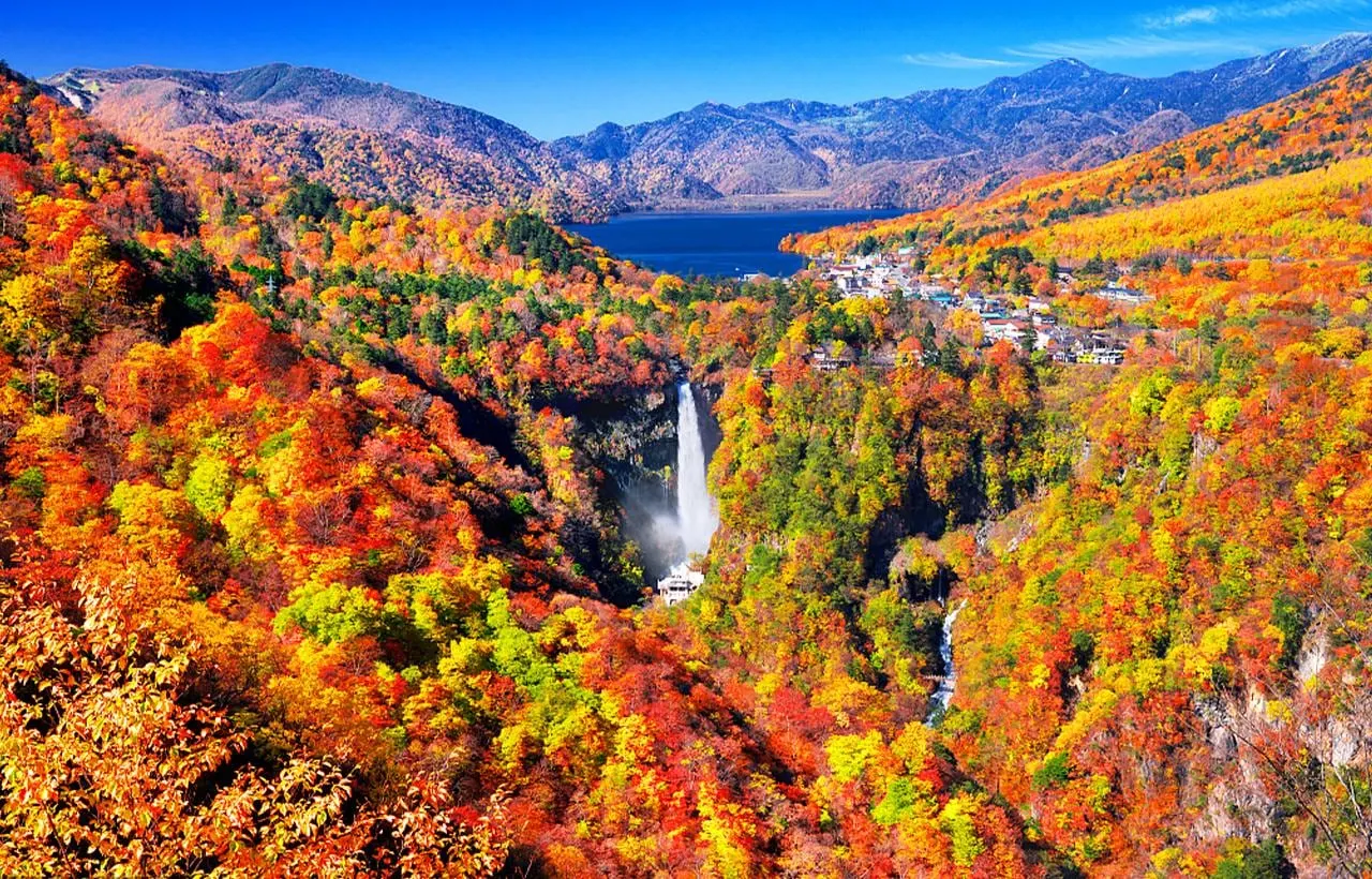 Kegon Falls and Lake Chuzenji in autumn colour
