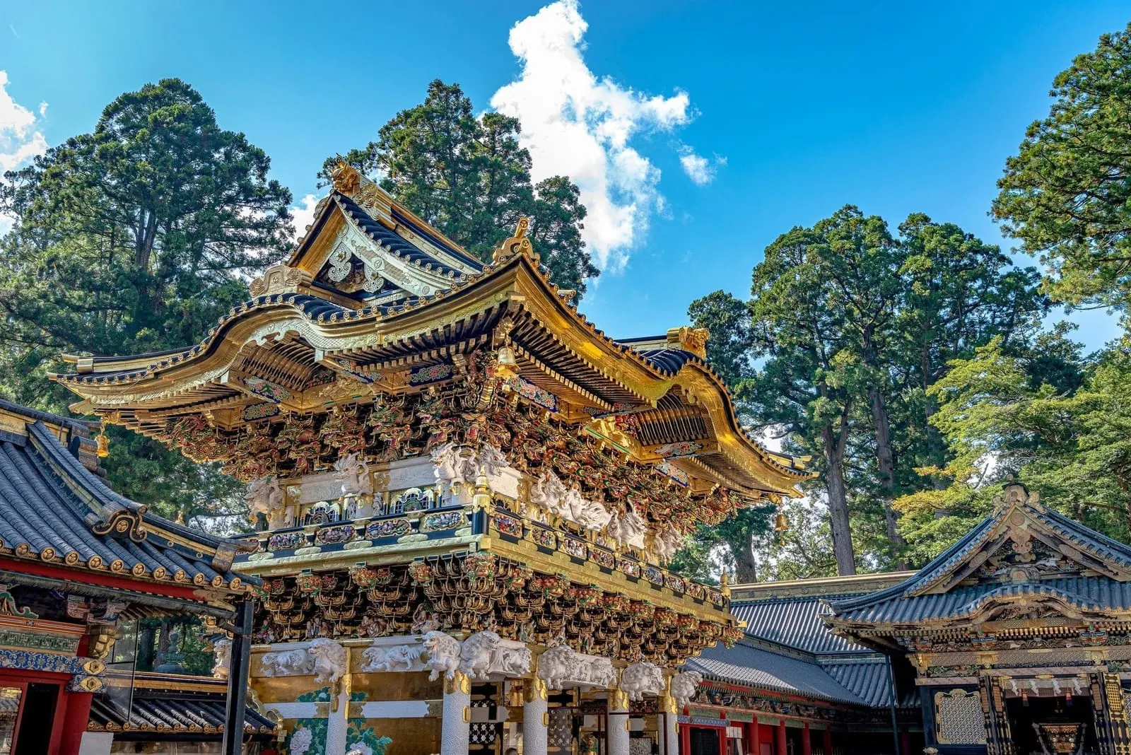 Yomeimon gate at Toshogu Shrine